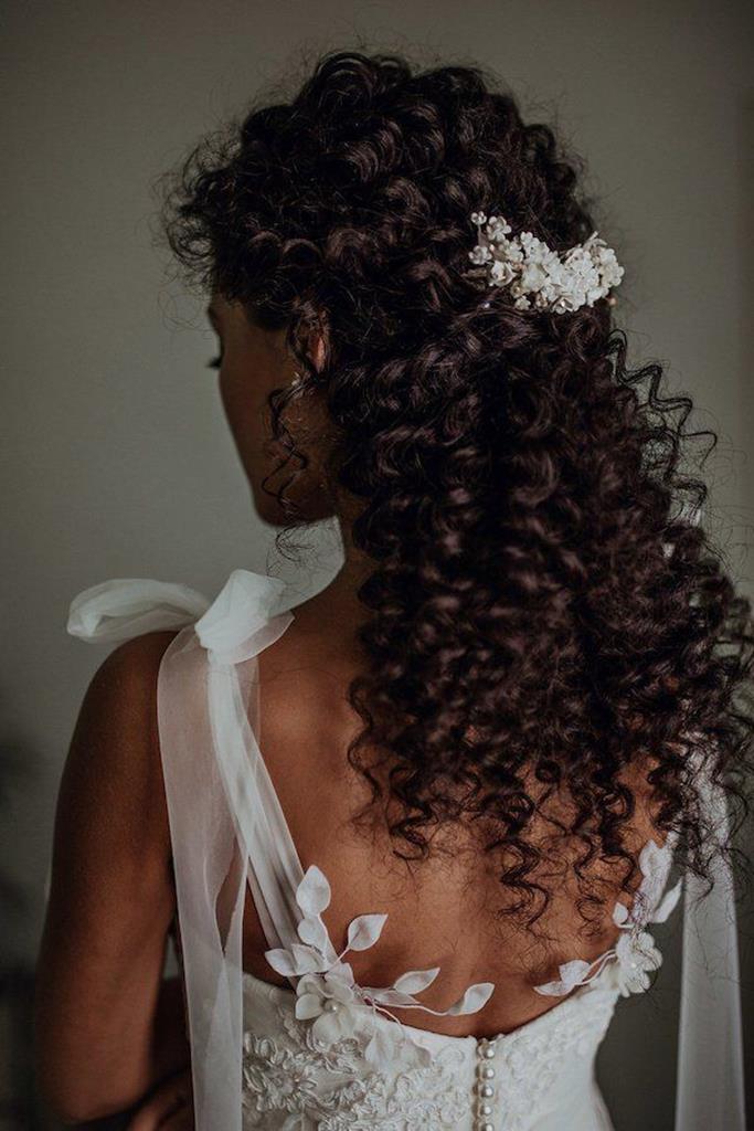 curly wedding hairstyles (15)